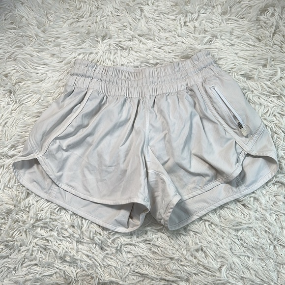 Lululemon Tracker Short V *4" White - Picture 1 of 6